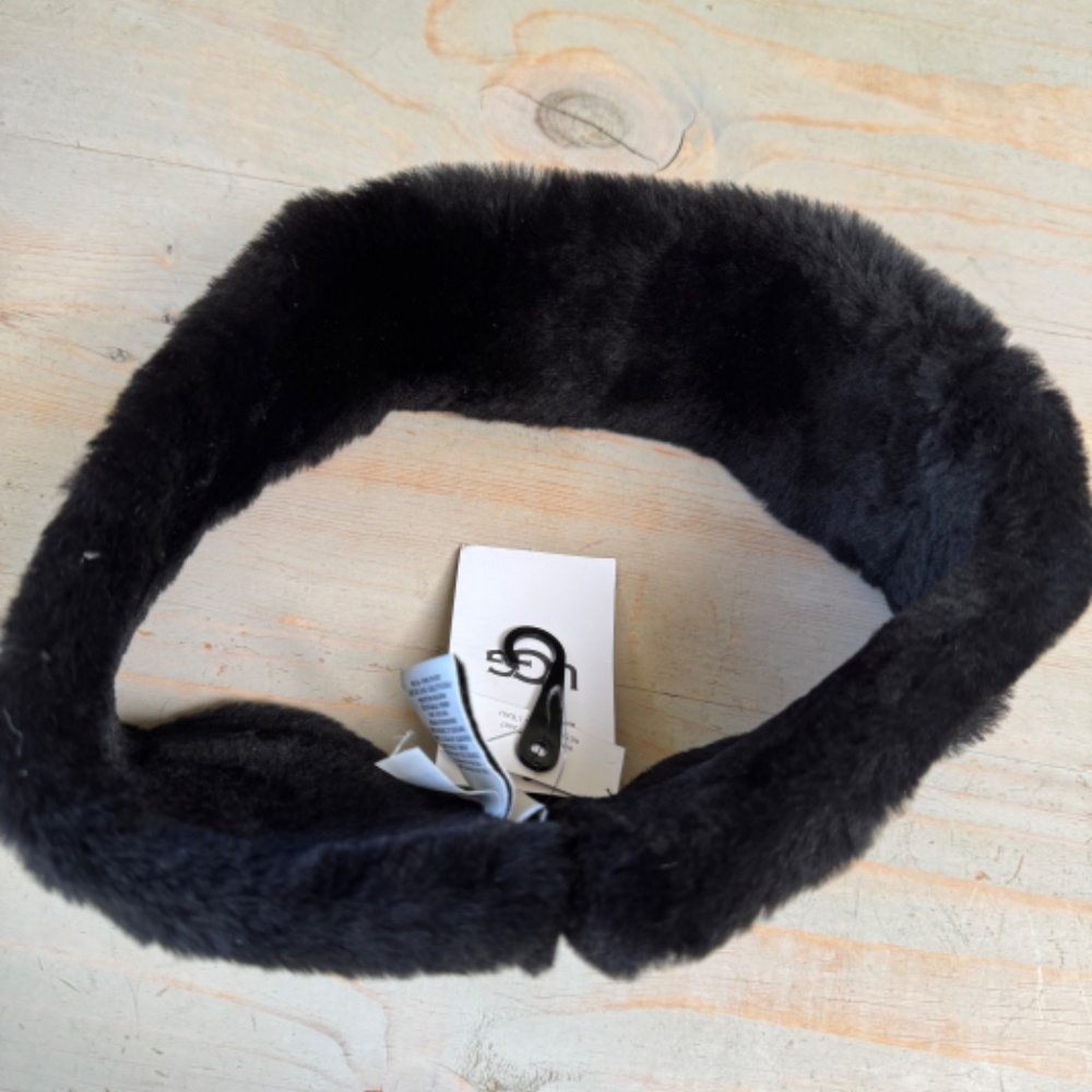 ugg sheepskin and suede black  headband NEW - Picture 8 of 8